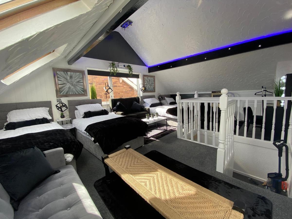 New…The Hottub House Blackpool Pleasure Beach Kültér fotó