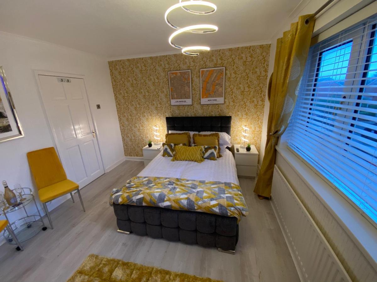 New…The Hottub House Blackpool Pleasure Beach Kültér fotó